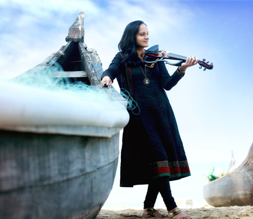 Roopa Revathi the lady Violinist