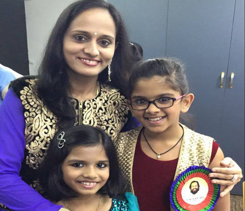Roopa Revathi with Uthara Unnikrishnan and Sreya Jayadeep